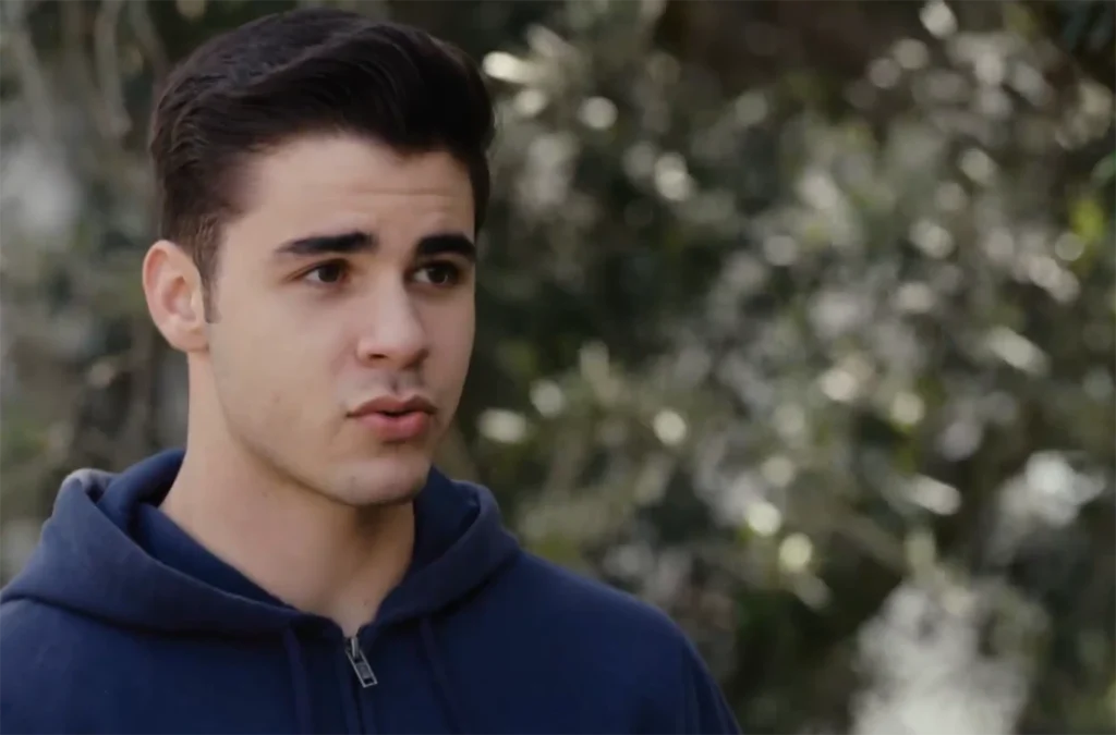 Η Γη της Ελιάς : Ο Παρασκευάς μεσολαβεί για να τα βρει ξανά Βασιλική -Στέφανος