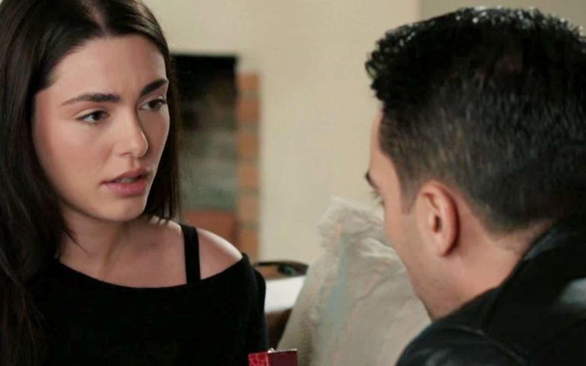 Η Γη της Ελιάς: Η Αριάδνη διαισθάνεται πως κάτι δεν πάει καλά - Δυστυχώς βγαίνει αληθινή