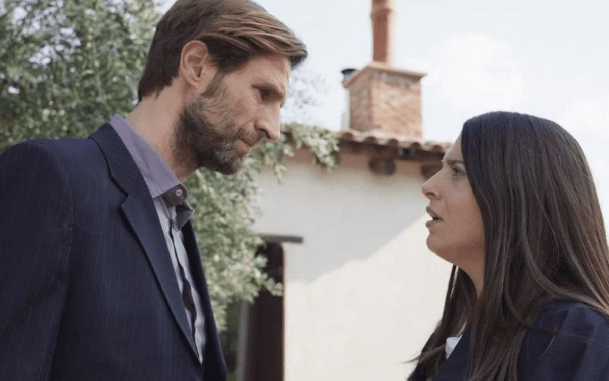 Η Γη της Ελιάς-Ισμήνη-Κωνσταντίνος-