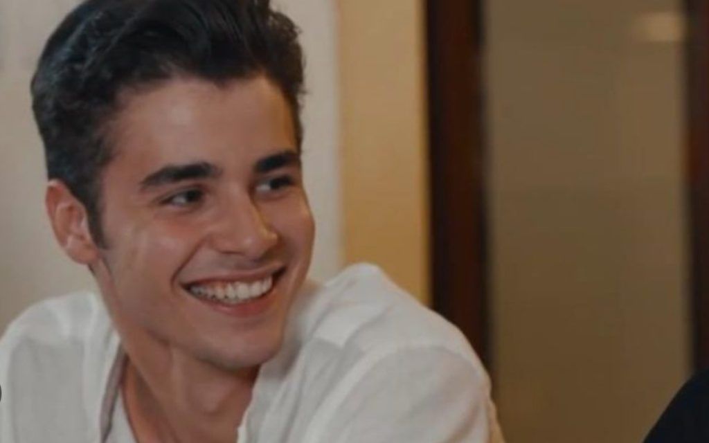 Η Γη της Ελιάς: Ποιος κυνηγά τον Παρασκευά να τον σκοτώσει;