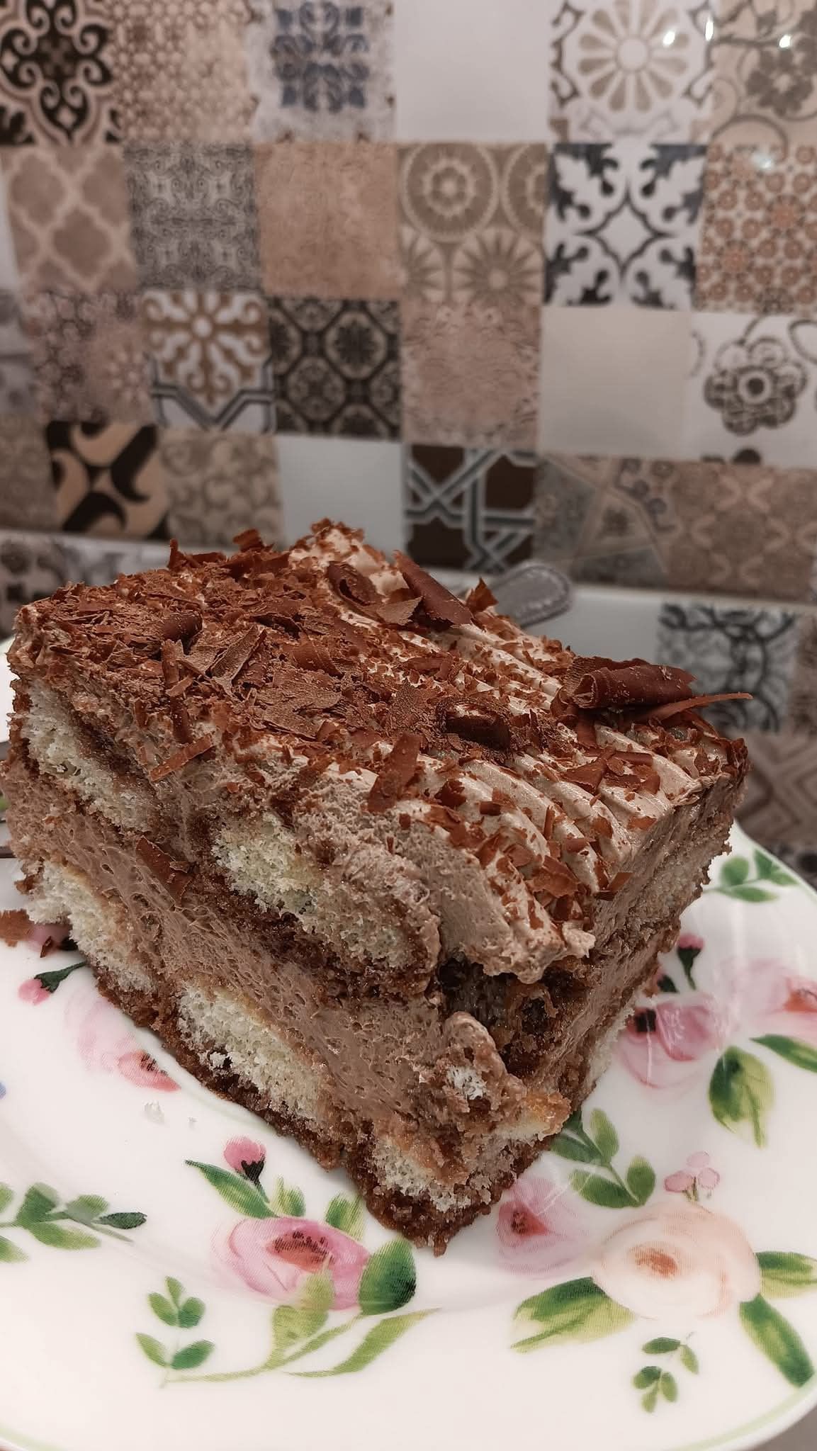 Γλυκό-ψυγείου-σεράνο-με-σαβαγιάρ-