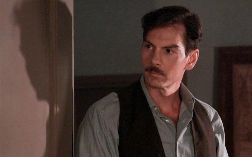 Grand Hotel: Το Σχέδιο εκδίκησης και σωτηρίας βγαίνει μέσα από τα ερείπια του πολυτελούς ξενοδοχείο