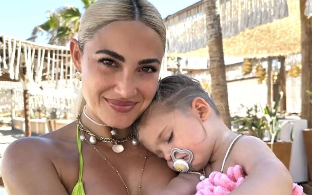 Ιωάννα Τούνη: Γιόρτασε τα γενέθλιά της με τον μικρό Πάρη και "έλιωσε" το Instagram