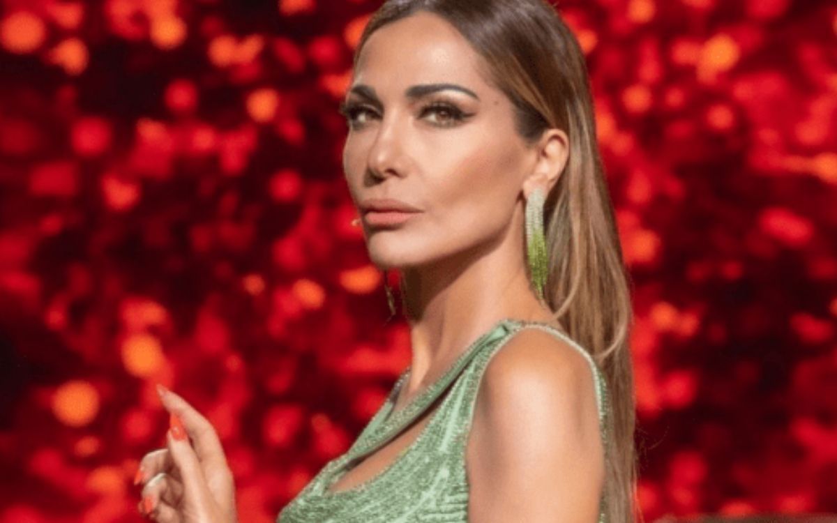 Η κατάθεση ψυχής της Δέσποινας Βανδή on stage - Δεν είναι όλα ρόδινα κι ας το νομίζετε αυτό