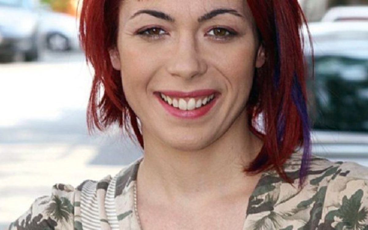 Η Λίλα από τους Singles εισβάλει σε πασίγνωστη σειρά