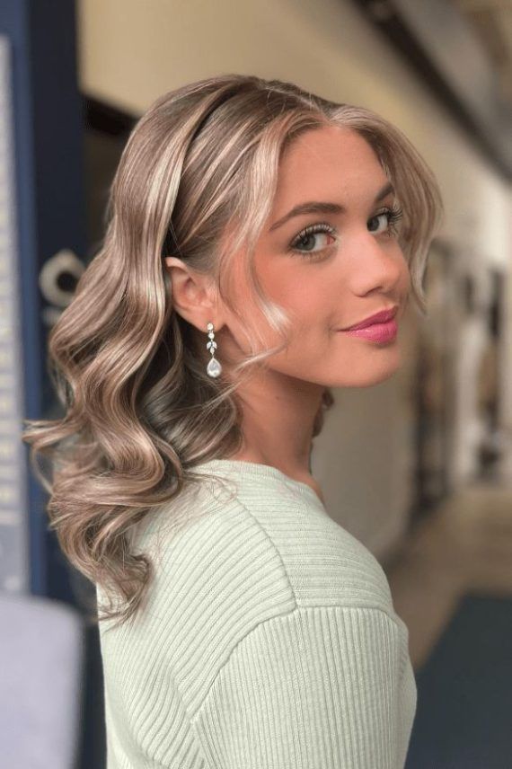 Μαλλιά Σεπτεμβρίου 2025: Ιδέες για stylish χτενίσματα και κουρέματα που επιλέγουν οι influencers