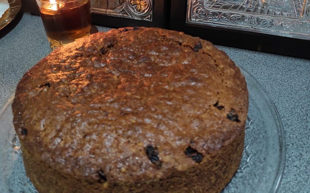 Μοναστηριακή φανουρόπιτα από μοναστήρι της Ρόδου