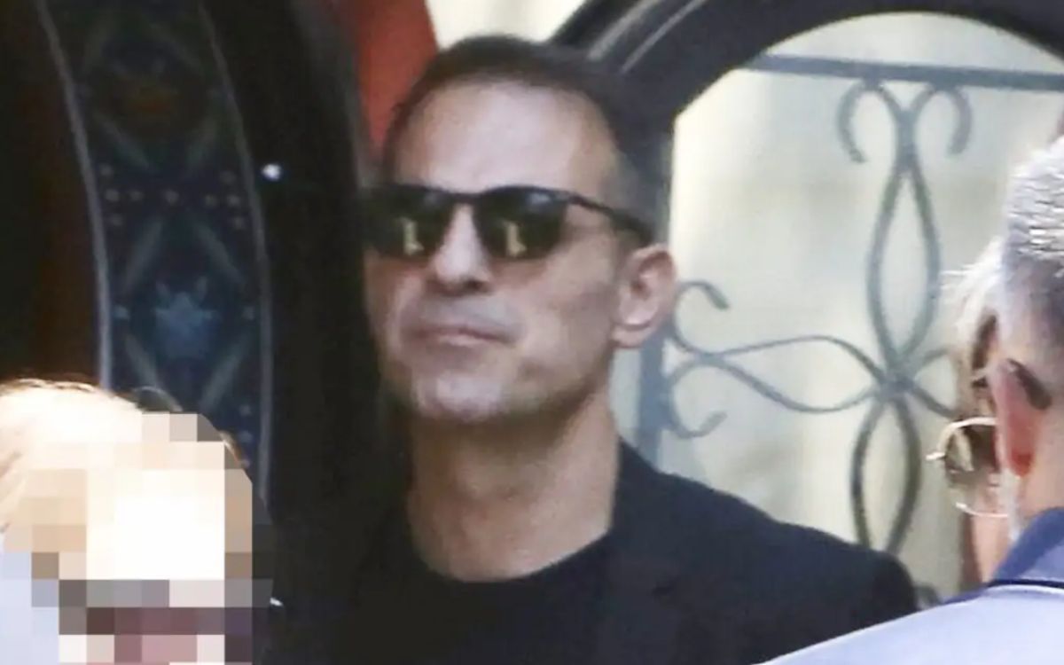 Ντέμης Νικολαΐδης: Στήριγμά του τα παιδιά του στις δύσκολες στιγμές που περνά - Είναι ψυχικό ράκος