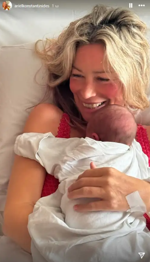 Άριελ Κωνσταντινίδη-μαιευτήριο-νεογέννητο- Άριελ Κωνσταντινίδη-μαιευτήριο-νεογέννητο-