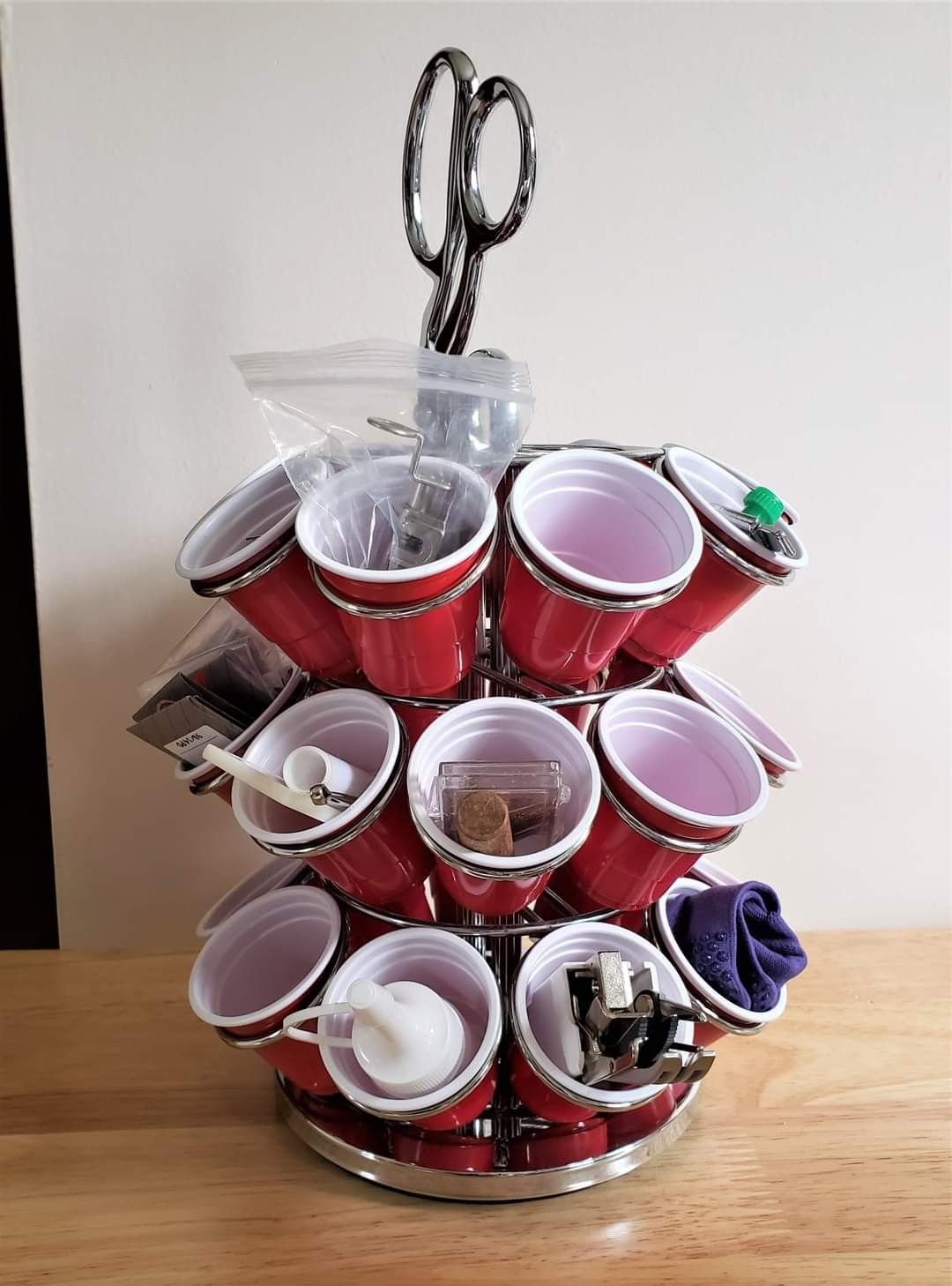 θήκες-από-πλαστικά-ποτήρια-