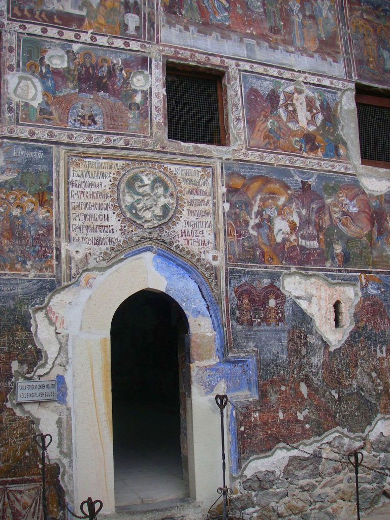 Παναγία Σουμελά: Η ιστορία της θρυλικής εικόνας - Όταν το μοναστήρι προς τιμήν της κάηκε ολοσχερώς από τους Τούρκους