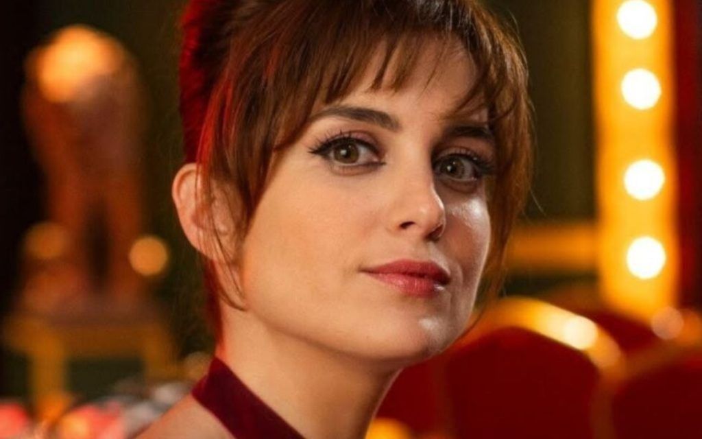 Πόρτο Λεόνε: Με δεμένα χέρια η Βούλα καταλήγει στη Τρούμπα