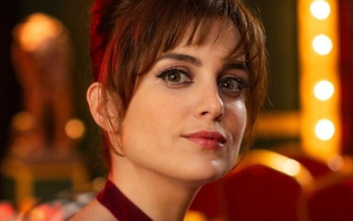 Πόρτο-Λεόνε-Βούλα- Πόρτο-Λεόνε-Βούλα-