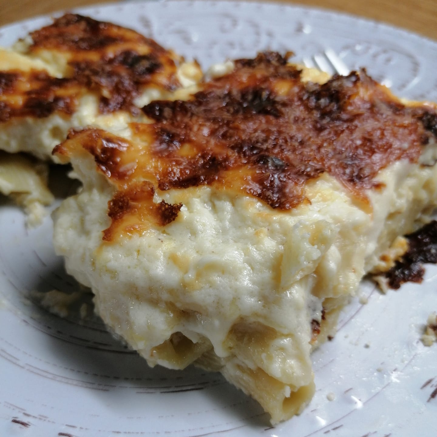 σουφλέ-με-πένες-και-μπεσαμέλ-συνταγή-