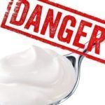 Συναγερμός σε μεγάλα σούπερμαρκετ- Ανακαλείται δημοφιλές γιαούρτι μολυσμένο με απορρυπαντικό