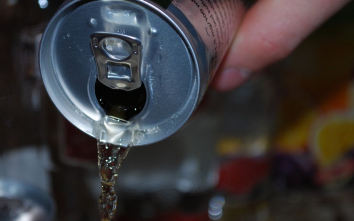 Συναγερμός σε όλη την Ελλάδα- Ανακαλείται πασίγνωστο ενεργειακό ποτό- Επικίνδυνο για παιδιά & εφήβους