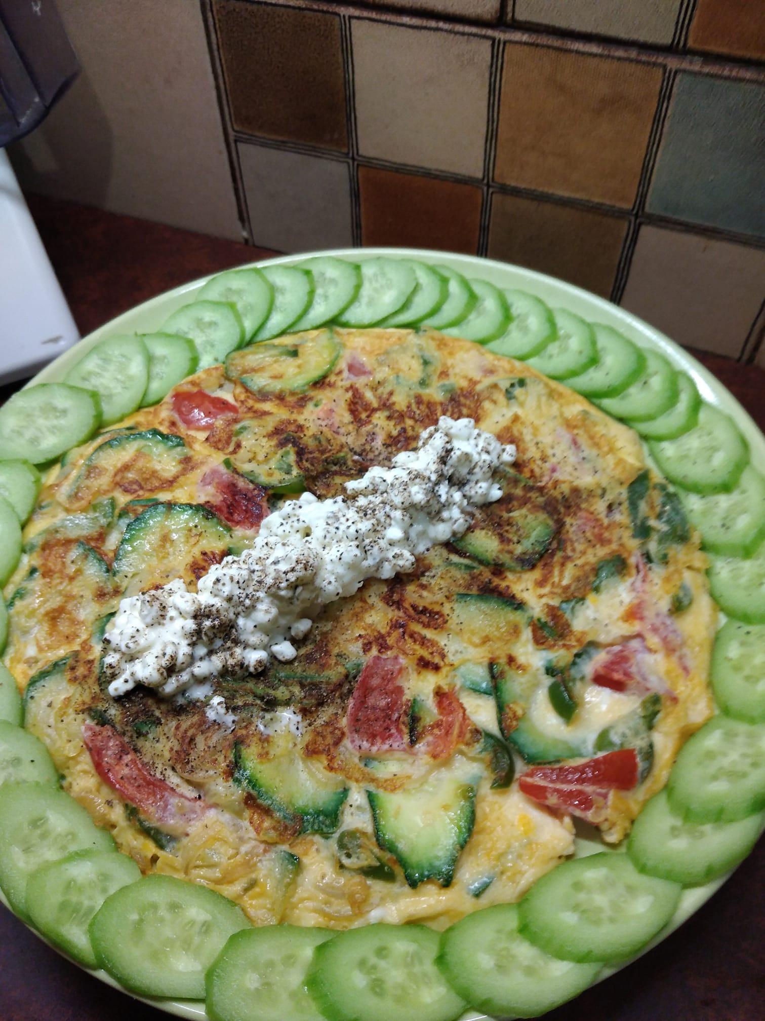 ομελέτα-με-αγγούρι-και-τυρί κρέμα-