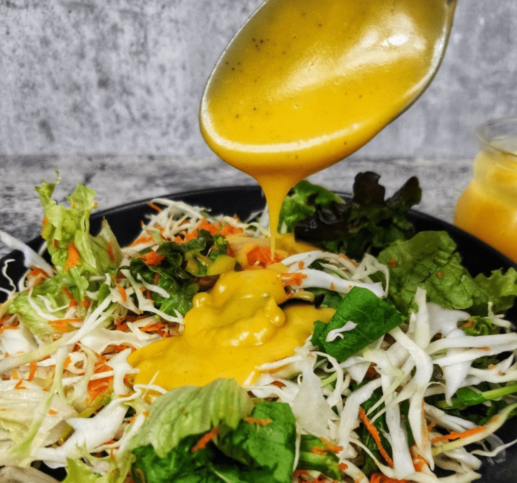 σαλάτα-με-κίτρινη σώς- σαλάτα-με-κίτρινη σώς-