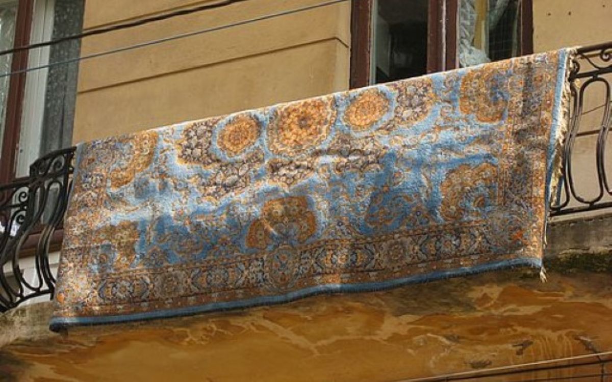 Τα μυστικά της γιαγιάς μου για να απλώσεις και να στεγνώσεις βαριά χαλιά