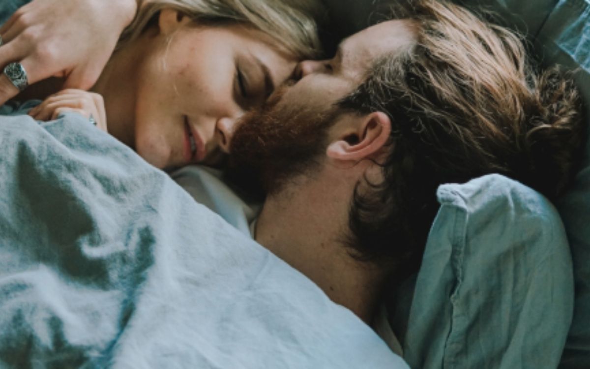 Τεστ προσωπικότητας: Εσύ πως εκφράζεις την αγάπη σου; Δώσε μία ειλικρινή απάντηση και μάθε τι σύντροφος είσαι