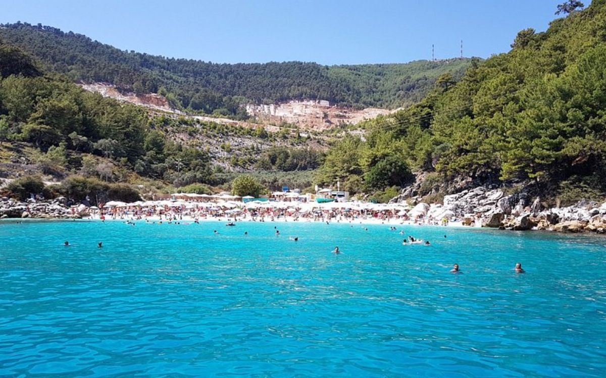 παραλία-Σαλιάρα-Θάσος-