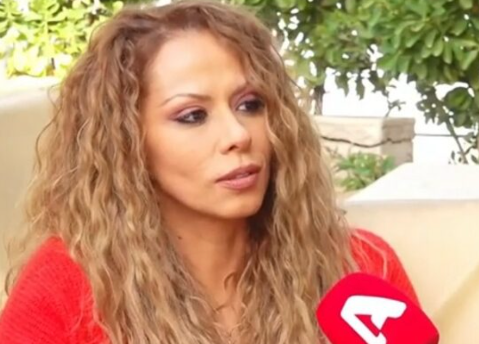 Θυμάστε την Φωτεινή από το Fame Story που έβγαλε εκτός εαυτού την Άσπα Τσίνα; Σήμερα είναι μία κούκλα