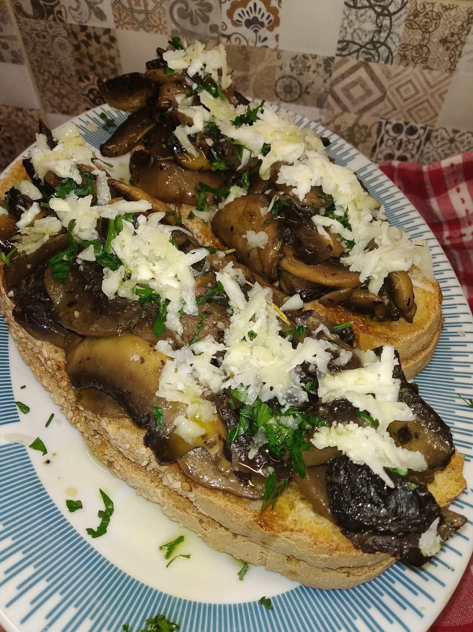 Τηγανιά με μανιτάρια