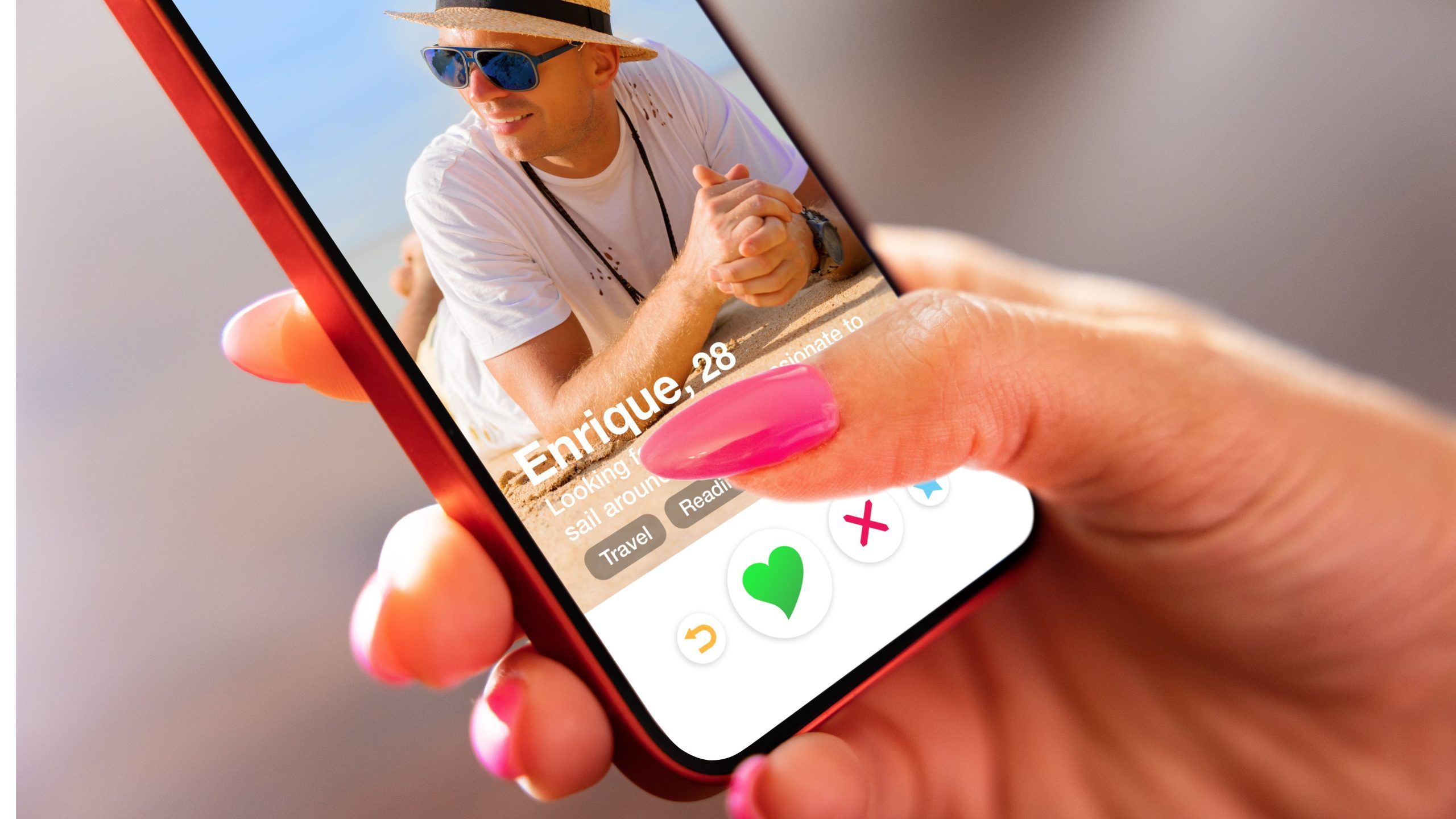 Το Tinder σκοτώνει τον έρωτα - Τα ανησυχητικά στοιχεία για τη νέα μορφή φλερτ