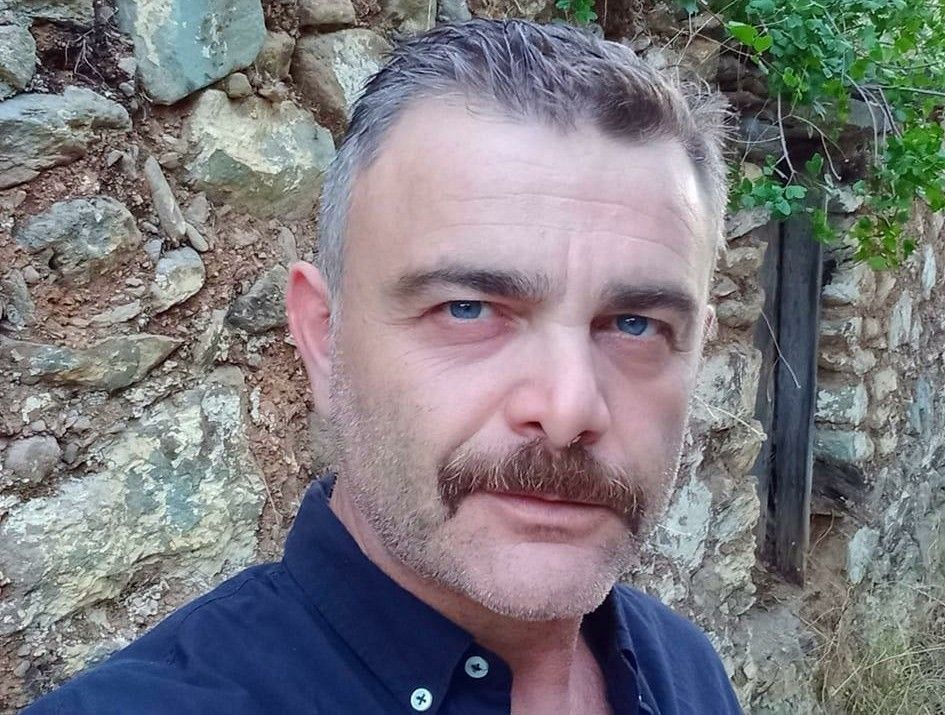 Το παιδί : Η Υπόθεση και οι χαρακτήρες της σειράς