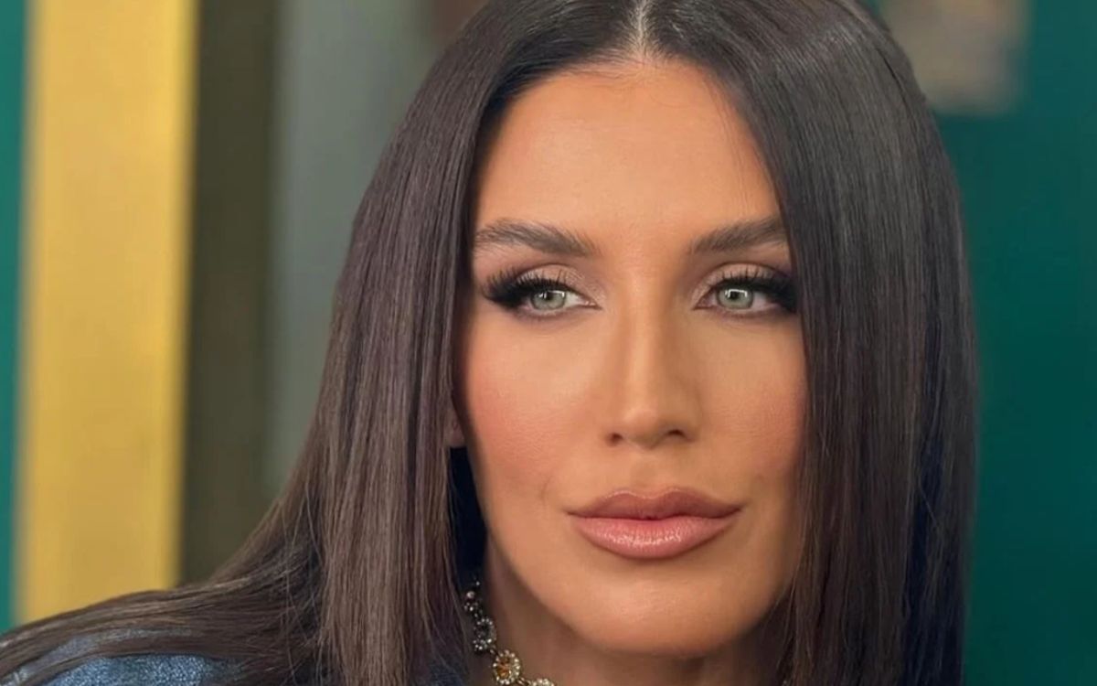 Το πρώτο τραγούδι της Ιουλίας Καλλιμάνη ήταν το απόλυτο hit και το χορεύαμε όλοι το 2012