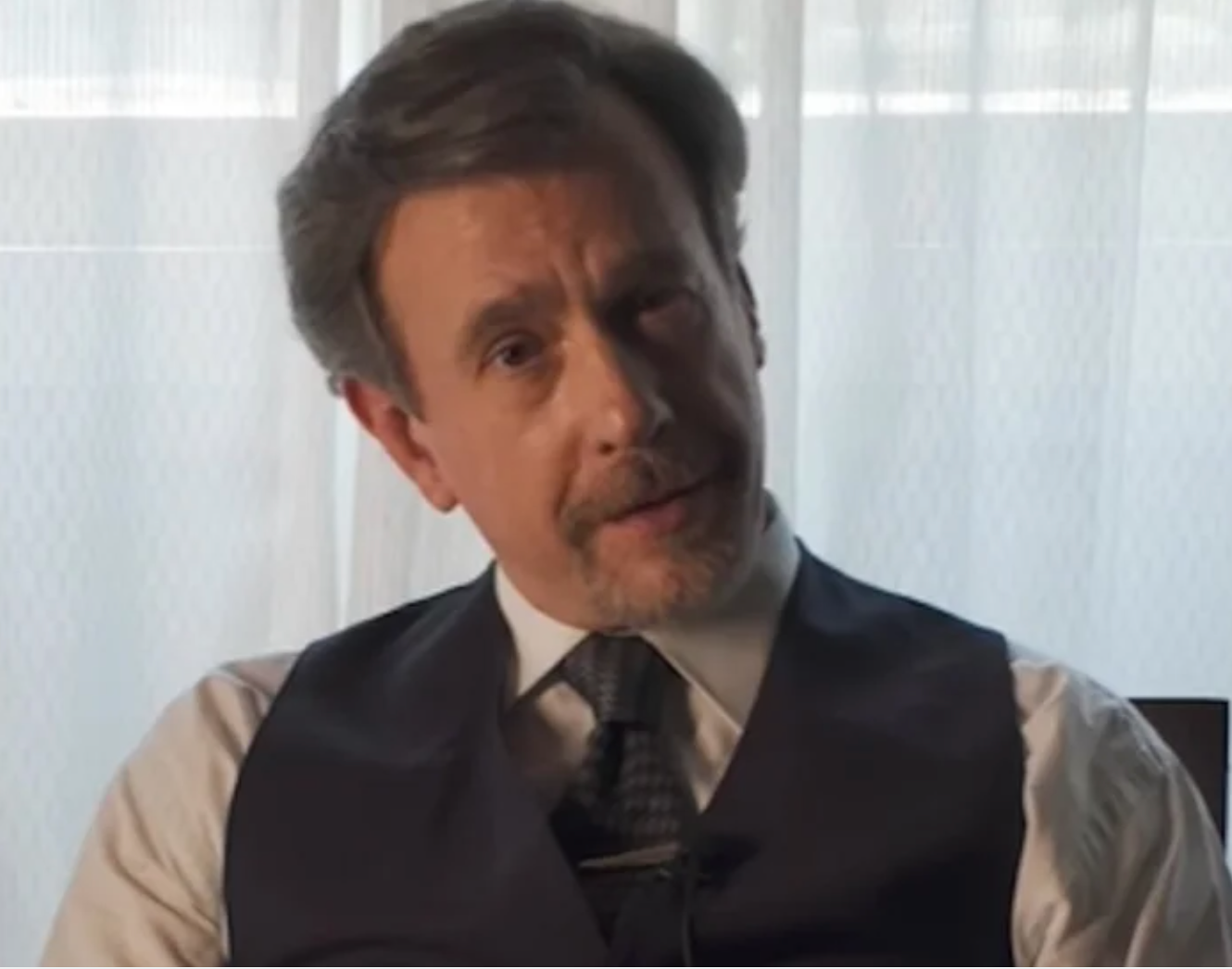 Το-Σπίτι-Δίπλα-στο-Ποτάμι-Απόστολος