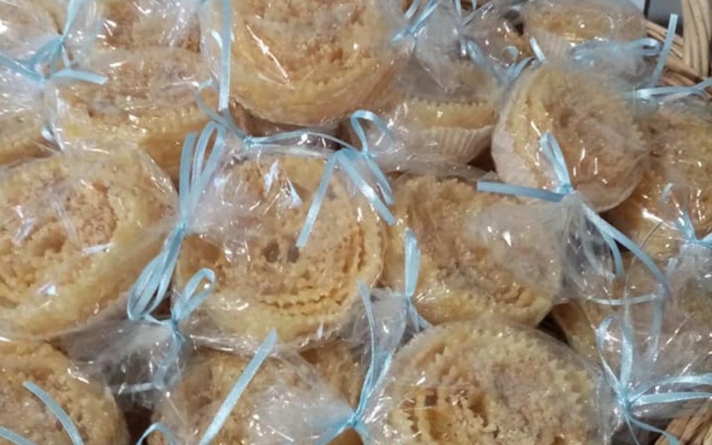 Τραγανά ξεροτήγανα για γάμο ή βάφτιση