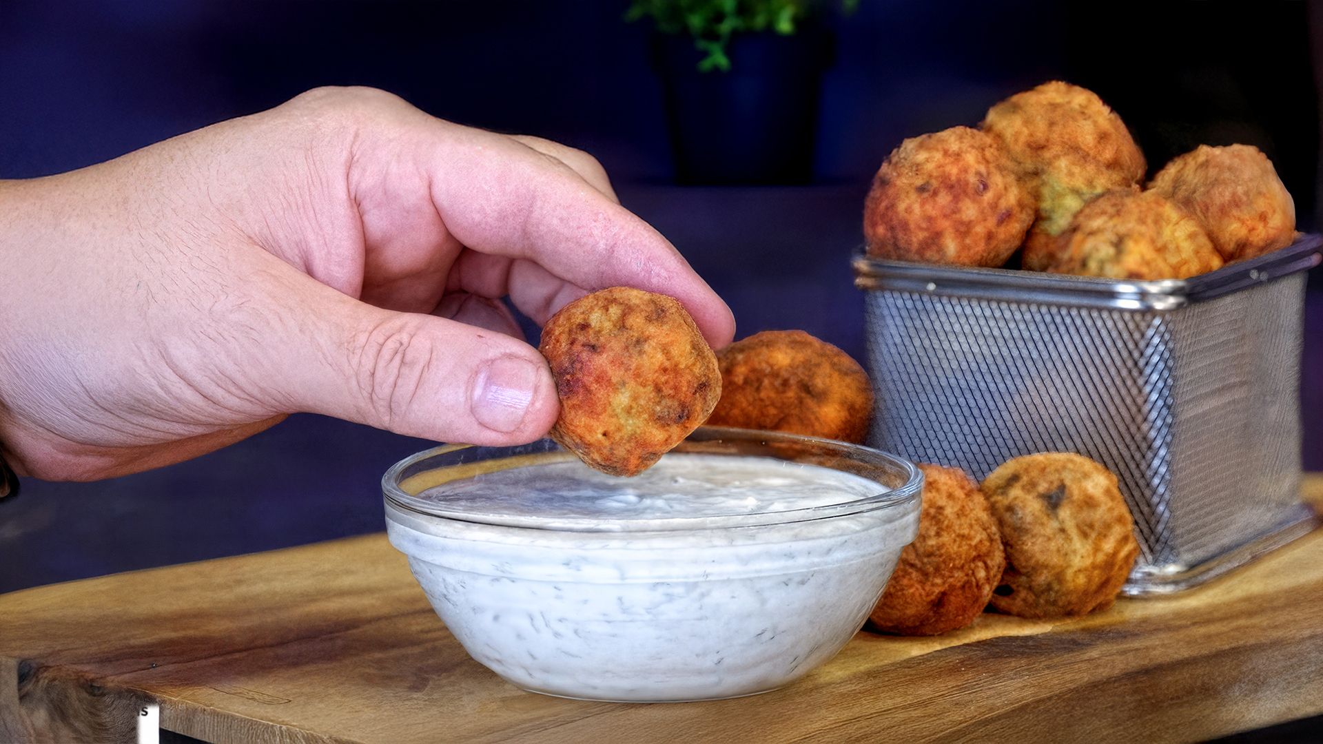 Τραγανές κολοκυθοκροκέτες για ορεκτικό