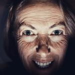 Βίντεο δείχνει τί βλέπει ένας άνθρωπος με σχιζοφρένεια και προκαλεί τρόμο