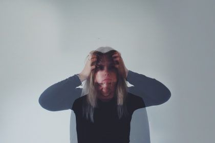 Βίντεο δείχνει τί βλέπει ένας άνθρωπος με σχιζοφρένεια και προκαλεί τρόμο