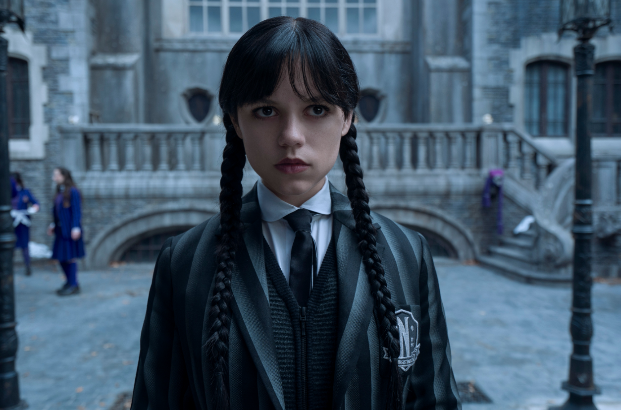 Wednesday-Β' Κύκλος- Wednesday-Β' Κύκλος-