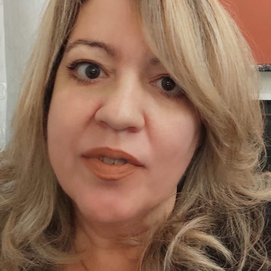 Σούλα Λεβέντη