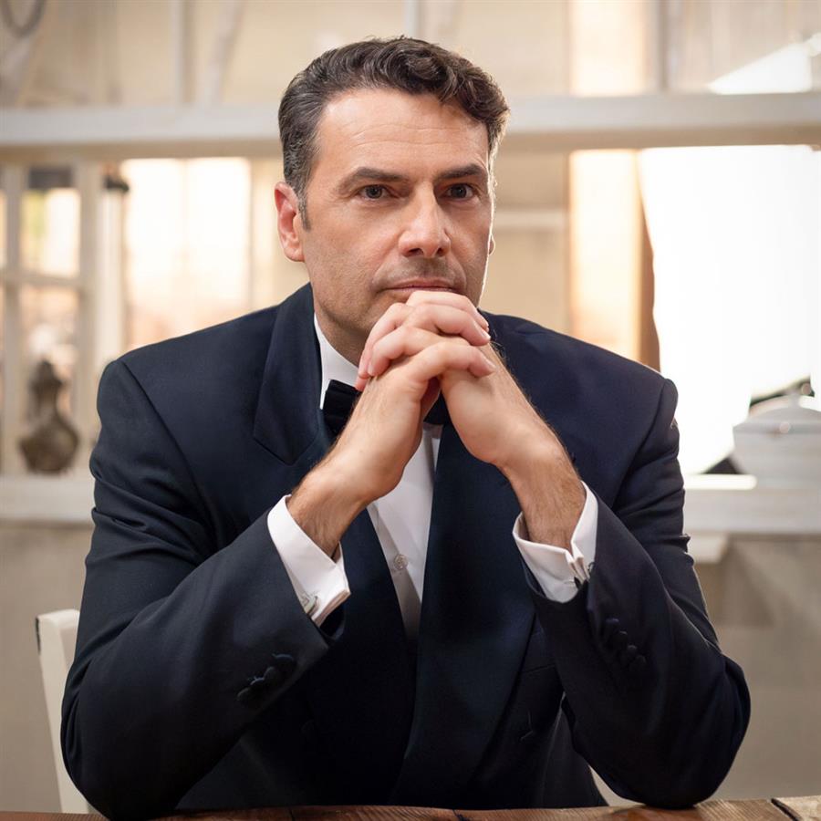 Grand Hotel: Διαλύει την ολέθρια σχέση Κυβέλη και Ρήγα