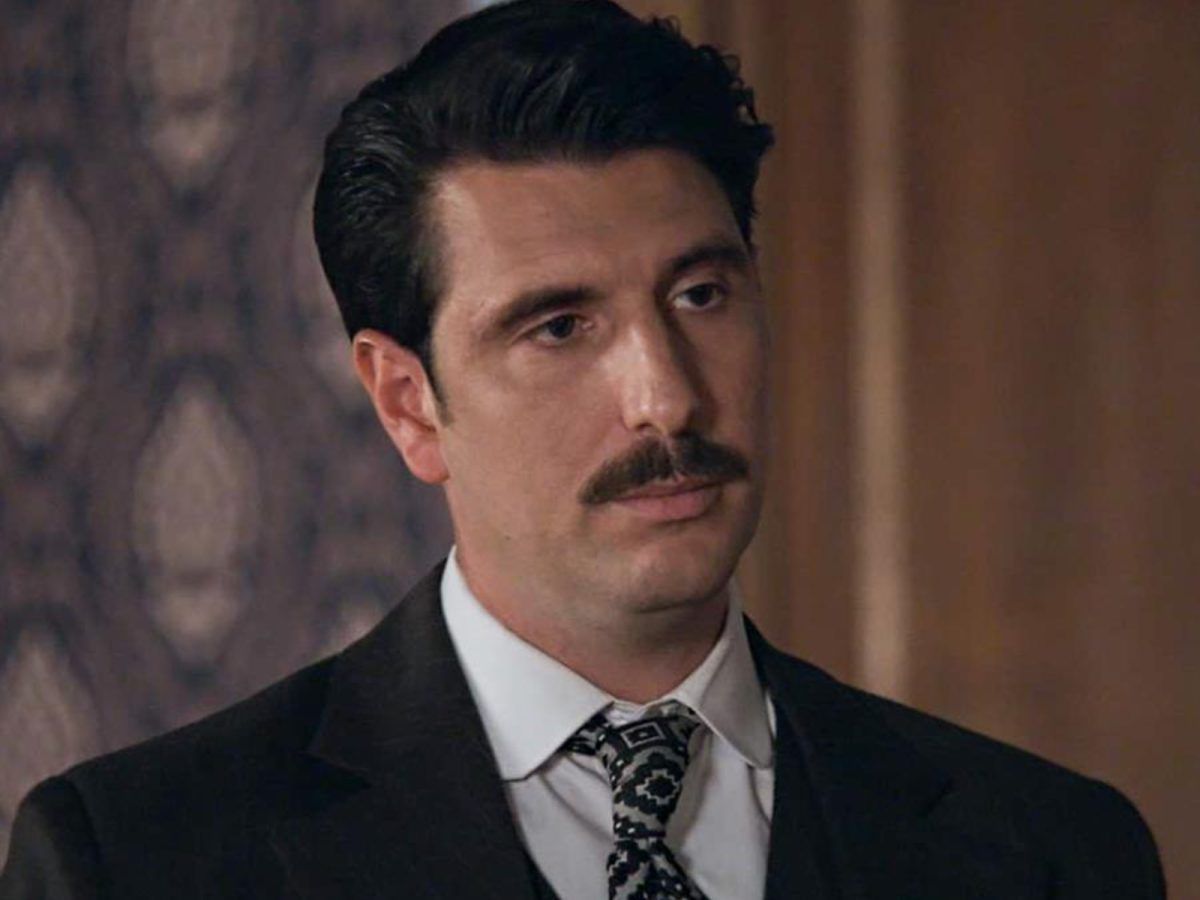 Grand Hotel: Ο Γιώργος Γεροντιδάκης αποκαλύπτει τον δολοφόνο του Πέτρου - «Ο Στάνκογλου έρχεται να ταράξει τα νερά»