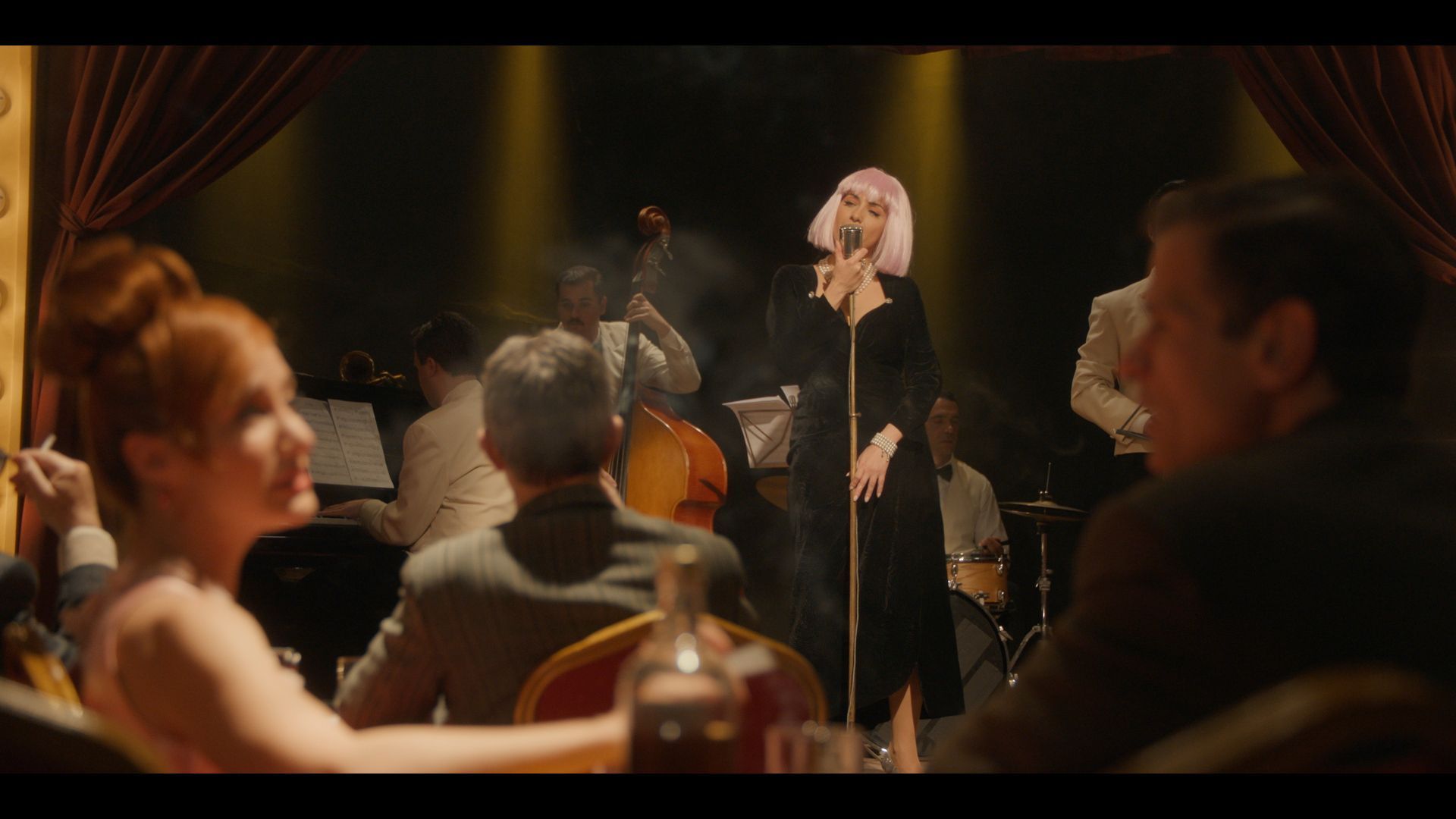 Porto leone: Φωτογραφίες και περιλήψεις από τα πρώτα επεισόδια