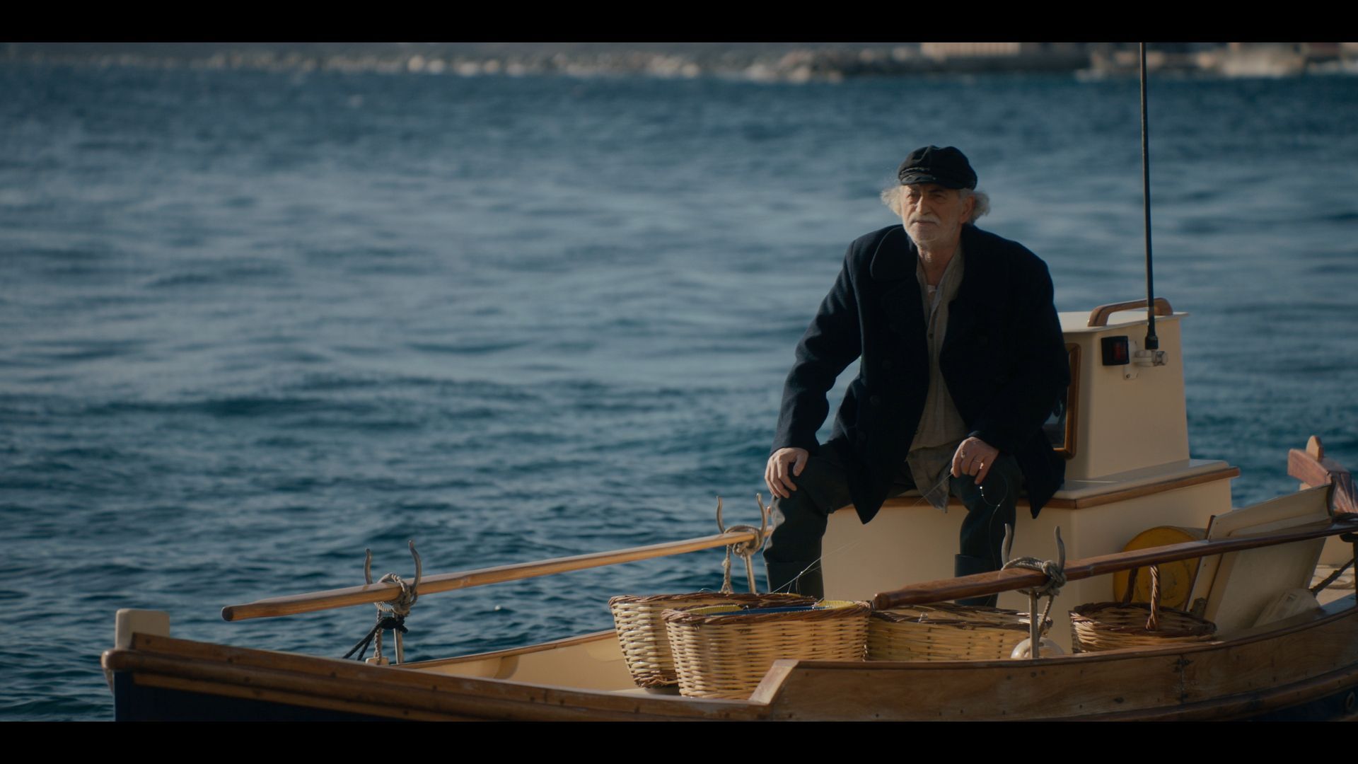 Porto leone: Φωτογραφίες και περιλήψεις από τα πρώτα επεισόδια