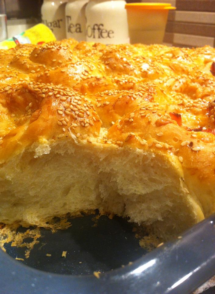 Αφράτα γεμιστά ψωμάκια για το σχολείο