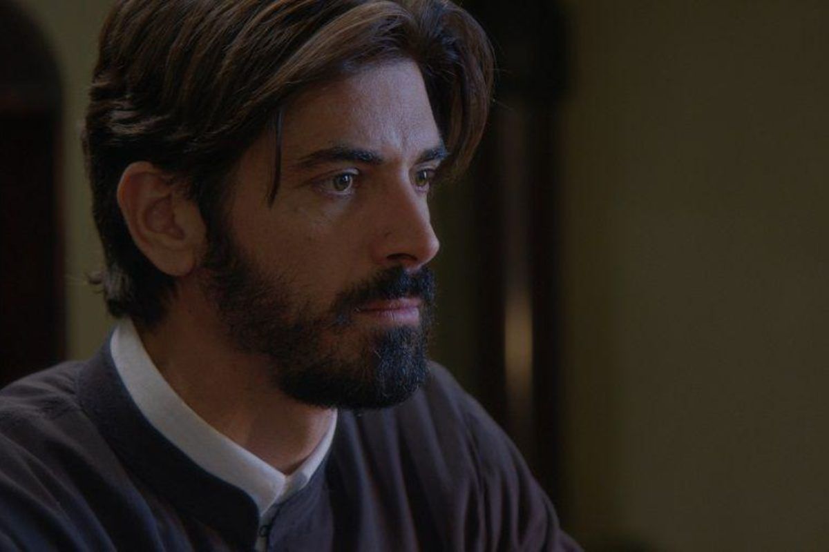 Άγιος Έρωτας: Ο Πατήρ Νικόλαος πατάει πόδι και διεκδικεί την μικρή Ελευθερία