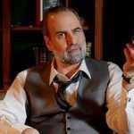 Άγιος Έρωτας: Η Στέρνα γυρεύει εκδίκηση και ο Μαρκόπουλος δεν έχει διαφυγή