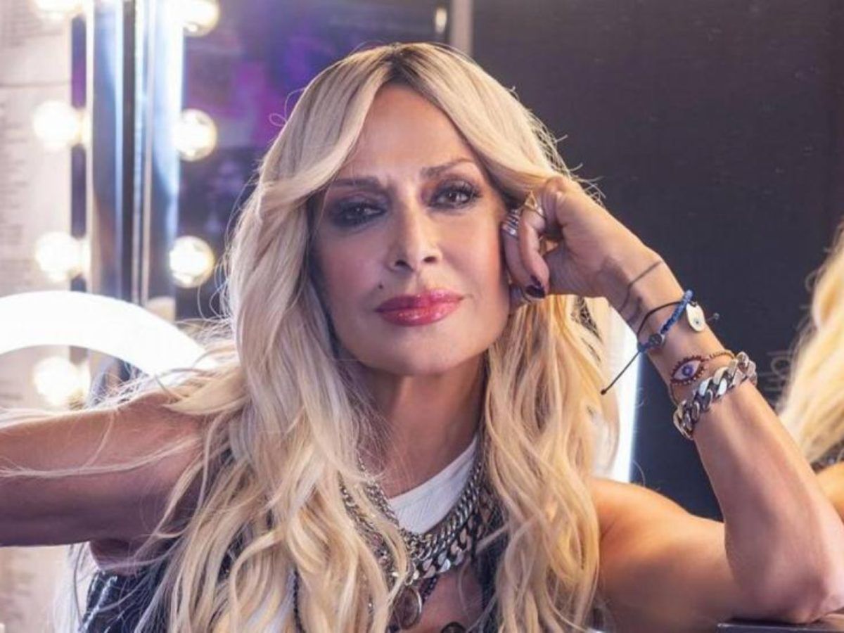 Άννα Βίσση: «Είμαι απόλυτα αγνή, χωρίς ουσίες, χωρίς τίποτα»