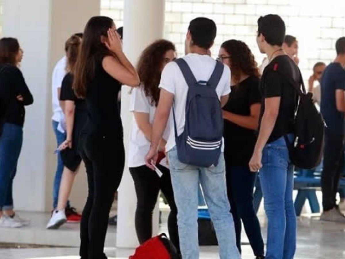 Άνοιγμα σχολείων: Μεγάλη αλλαγή για τους μαθητές - Οι νέοι κανονισμοί για την ενδυμασία τους στο σχολείο- Τι θα ισχύσει φέτος