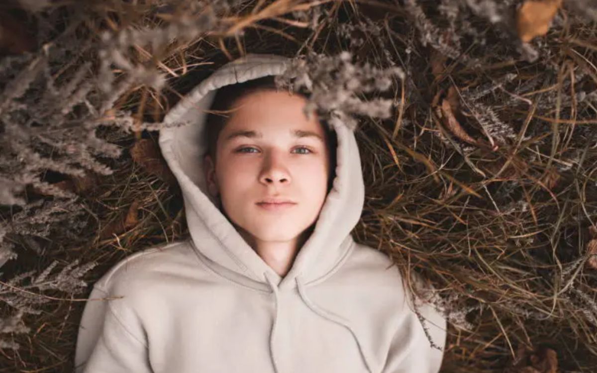 θλιμμένος-έφηβος-