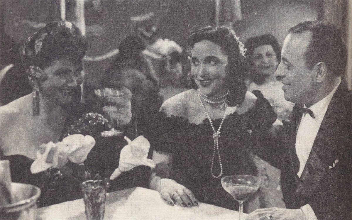 Η Διάσημη Ελληνίδα ηθοποιός που πέθανε 2 φορές - Για 36 χρόνια κρατούσε στο σπίτι το νεκρό παιδί της