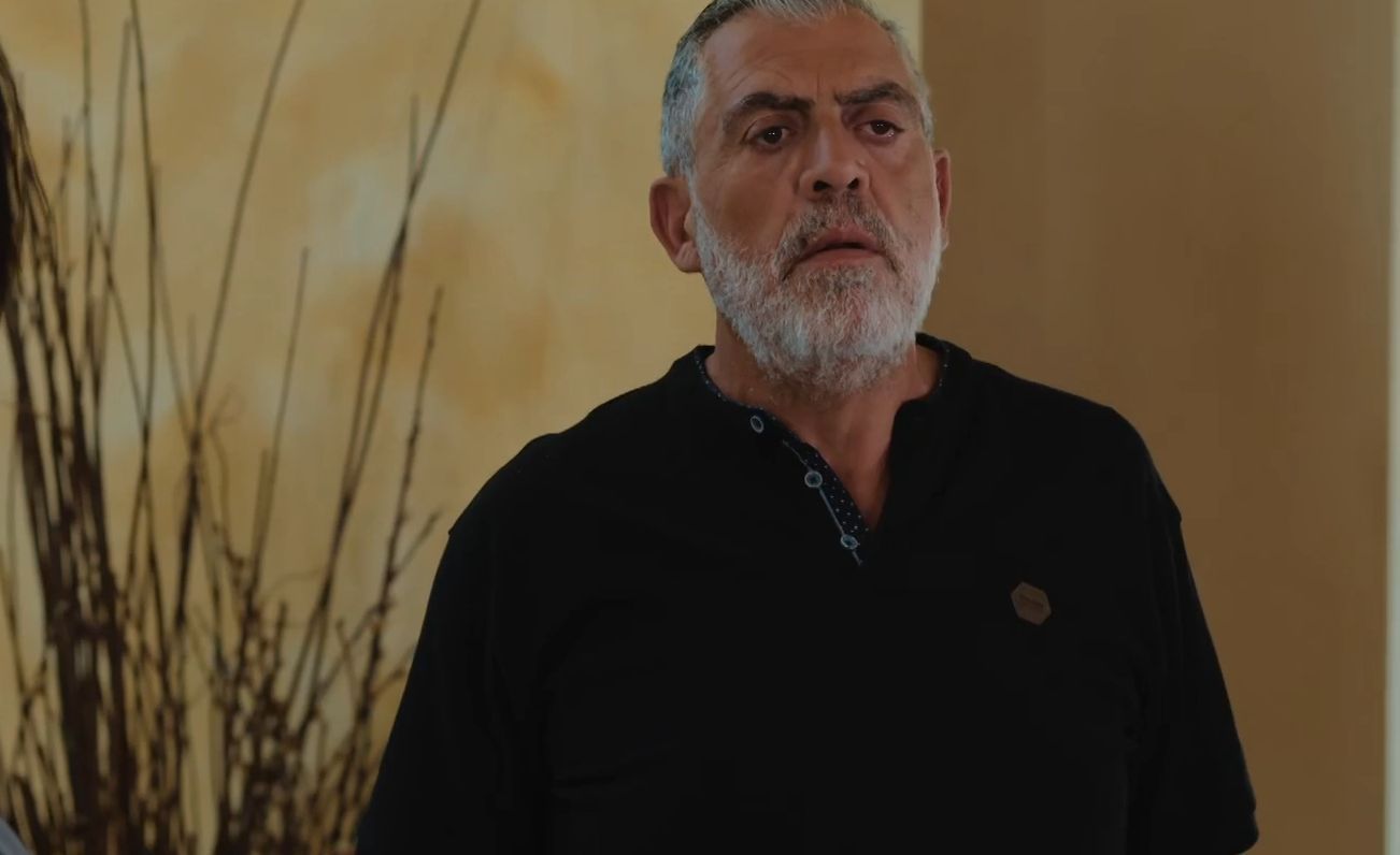 Η Γη της Ελιάς-Δημοσθένης Η Γη της Ελιάς-Δημοσθένης