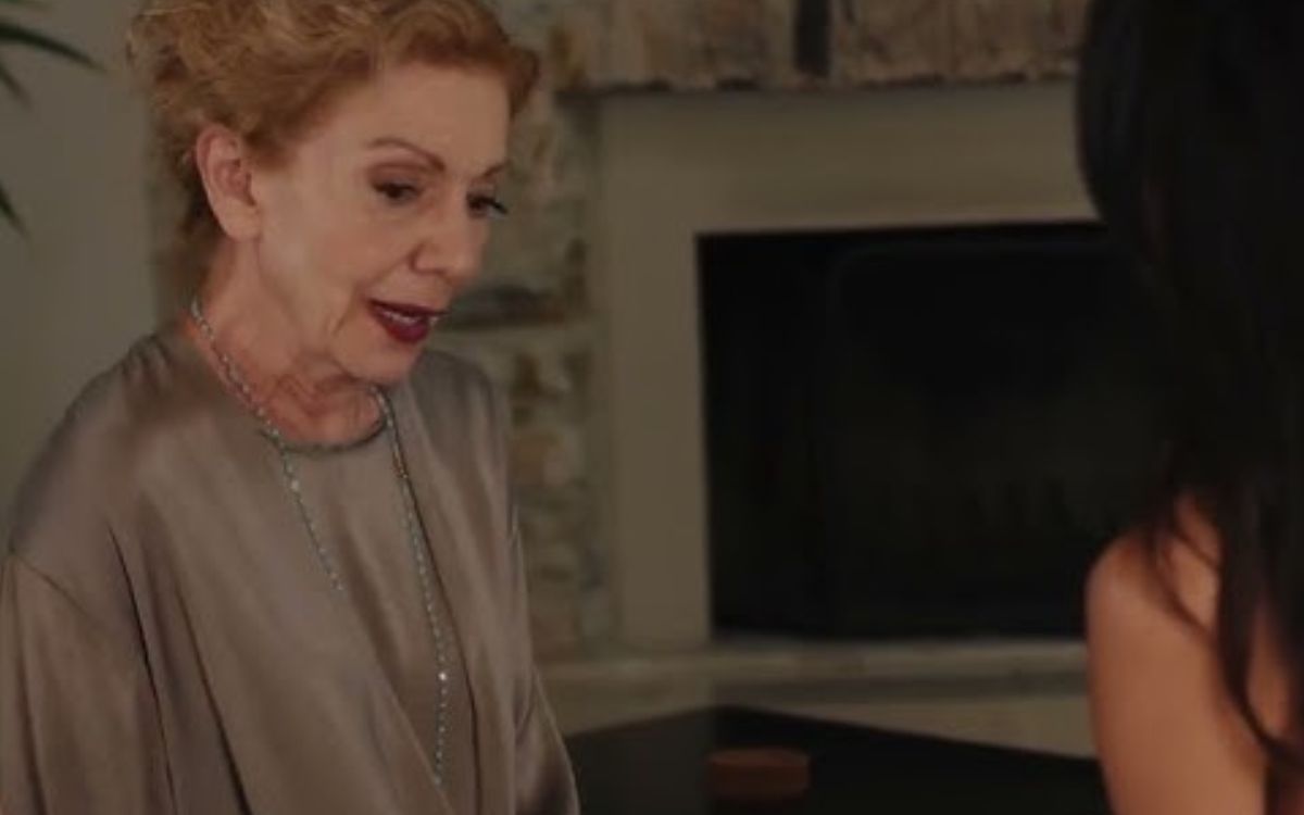 Η Γη της Ελιάς-Αλεξάνδρα Η Γη της Ελιάς-Αλεξάνδρα